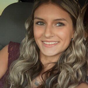 Meet your Posher, Madi